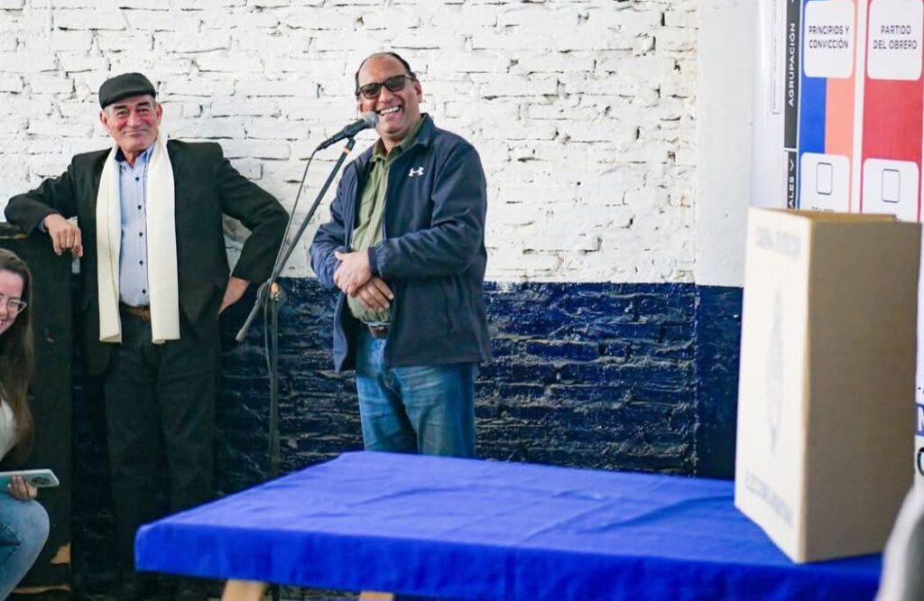 Encuentro en Laguna Naineck: Dirigentes refuerzan el compromiso con la comunidad y el nuevo sistema electoral 2