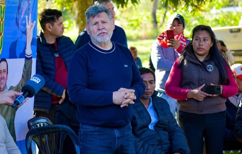 Encuentro con la Comunidad de La Primavera: Eber Solís Promueve la Unidad y el Voto Informado 2