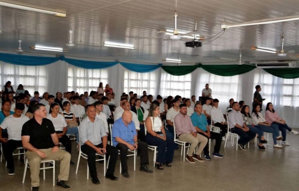 Laguna Blanca celebró el cierre de los cursos de capacitación en oficios 4